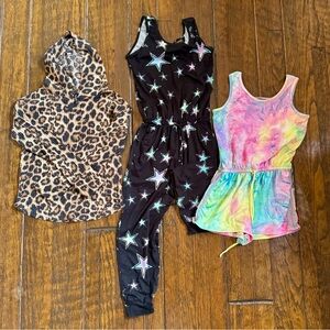 PIXIE LANE : lot of 3 ( size 8) jumper , hoodie top , romper tie dye